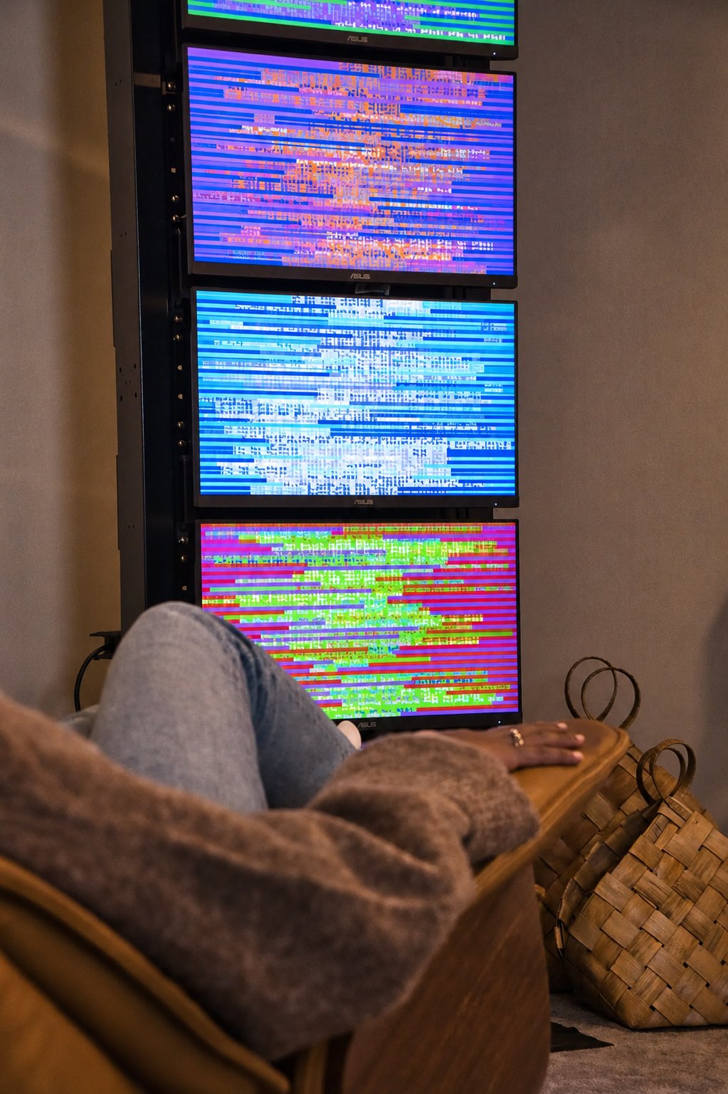 Overstimulated everyday life – screens and impressions